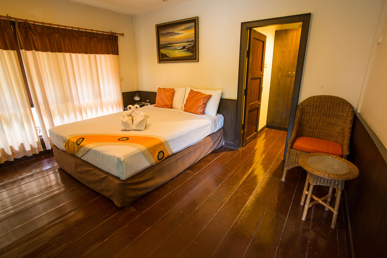 Cottage Room Inrawadee Resort Pattaya